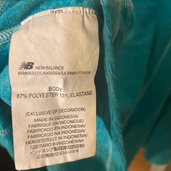 New Balance Half-zip Running Jacket - Picture 5 of 6